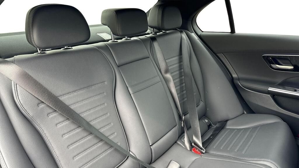 Used Mercedes-Benz C Class 2023 for sale - 78102761: Photo 6