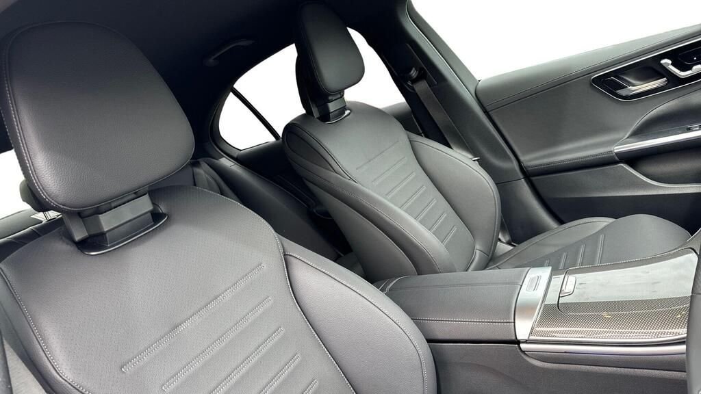 Used Mercedes-Benz C Class 2023 for sale - 78102761: Photo 9