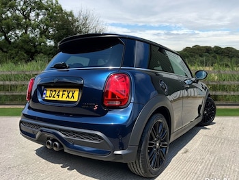 Used MINI Hatch 2024 for sale - 79281365: Photo