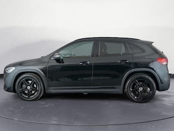 Used Mercedes-Benz GLA 2023 for sale - 79675599: Photo