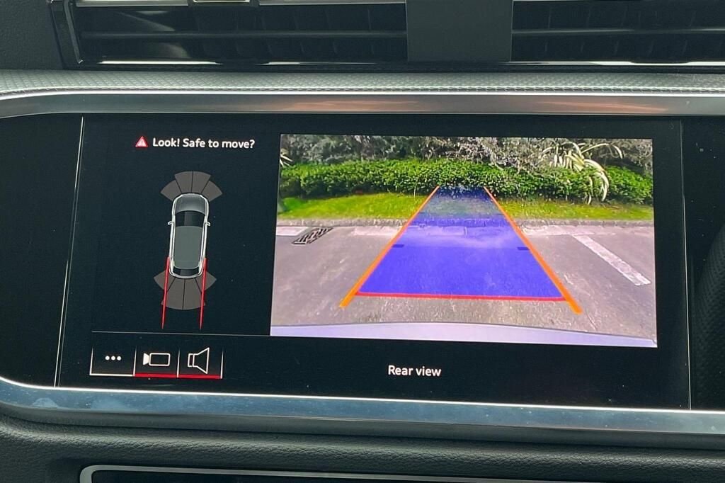 Used Audi Q3 2023 for sale - 78044700: Photo 12