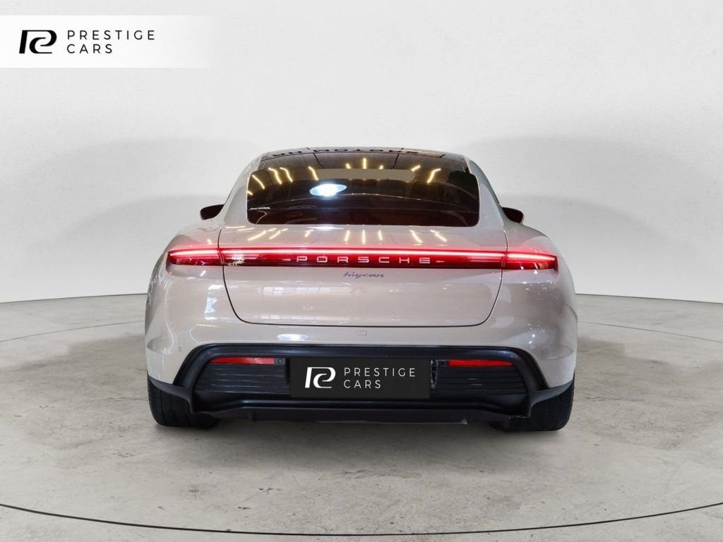 Used Porsche Taycan 2022 for sale - 77689055: Photo 4