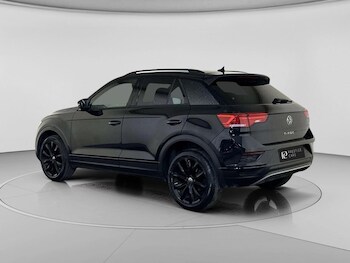 Used Volkswagen T-Roc 2021 for sale - 78637929: Photo