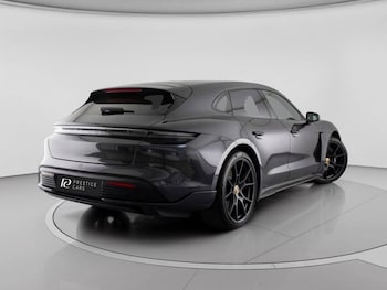 Used Porsche Taycan 2023 for sale - 77936836: Photo