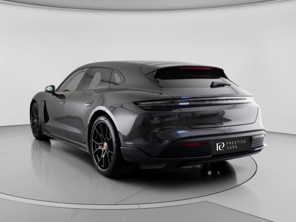 Used Porsche Taycan 2023 for sale - 77936836: Photo 4