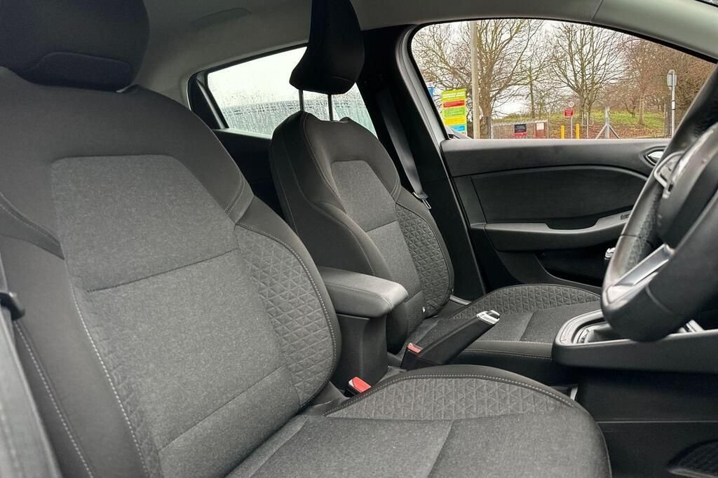 Used Renault Clio 2022 for sale - 77689036: Photo 8