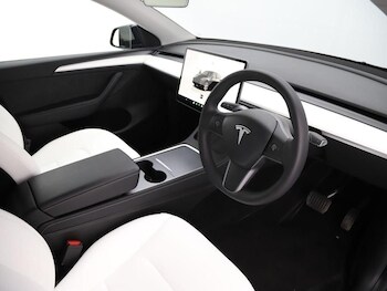 Used Tesla Model Y 2022 for sale - 77748044: Photo
