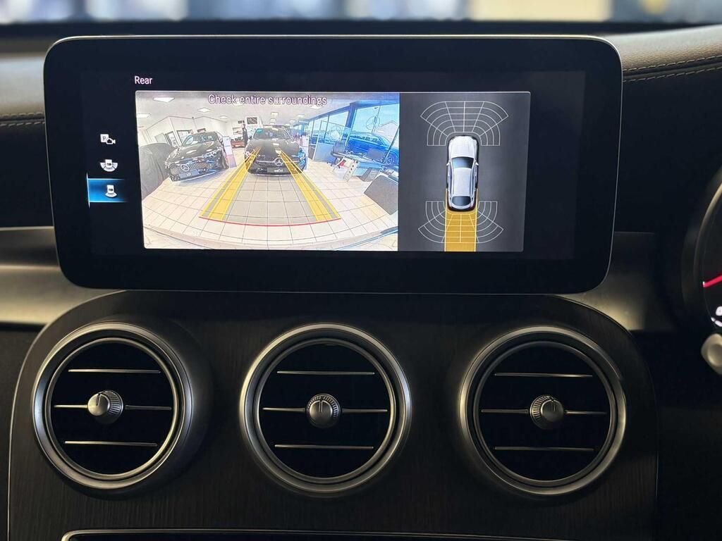 Used Mercedes-Benz GLC 2020 for sale - 77798328: Photo 10