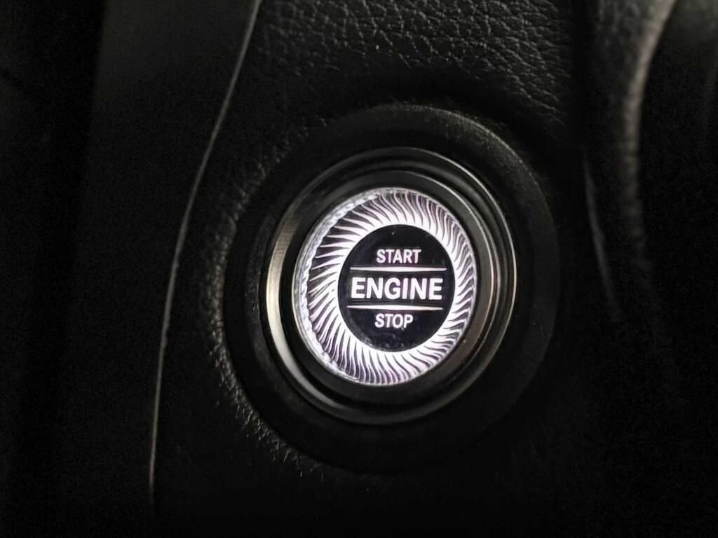 Used Mercedes-Benz GLC 2020 for sale - 77798328: Photo 13