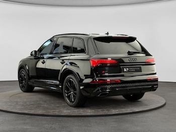 Used Audi Q7 2024 for sale - 79422850: Photo