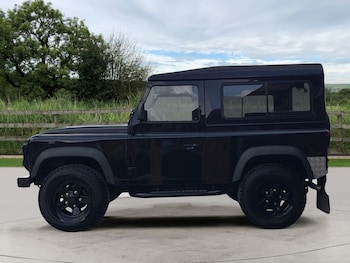 Used Land Rover Defender 2011 for sale - 79166778: Photo