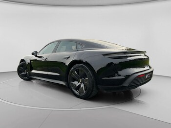 Used Porsche Taycan 2021 for sale - 78330964: Photo