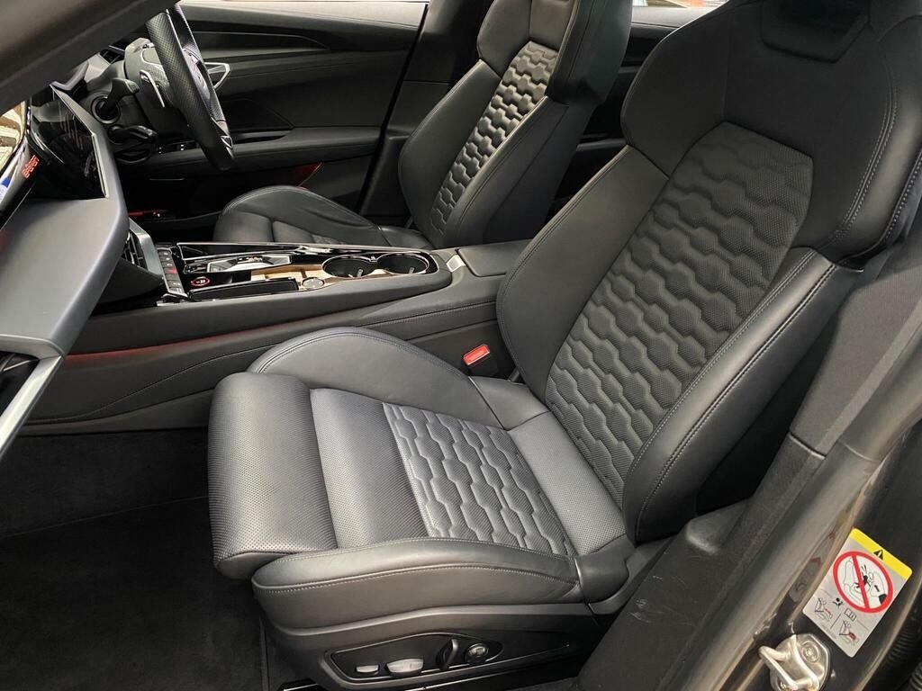 Used Audi e-tron GT 2023 for sale - 77920280: Photo 7