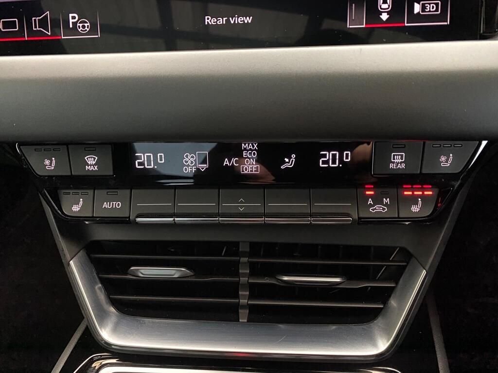 Used Audi e-tron GT 2023 for sale - 77920280: Photo 9