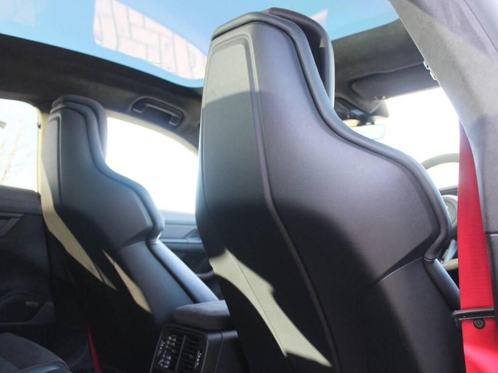 Used Porsche Taycan 2023 for sale - 77689052: Photo 9