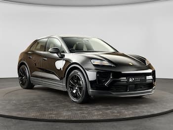 Used Porsche Macan 2025 for sale - 79738486: Photo