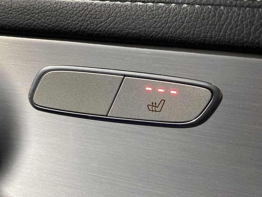 Used Mercedes-Benz GLC 2020 for sale - 77920366: Photo 12