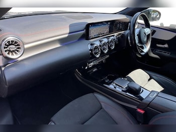 Used Mercedes-Benz CLA 2022 for sale - 77991029: Photo