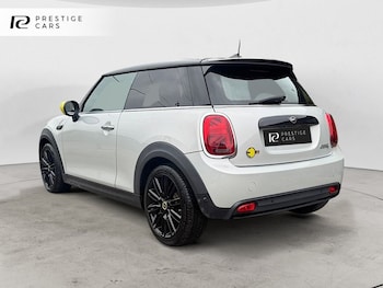 Used MINI Hatch 2021 for sale - 77689057: Photo