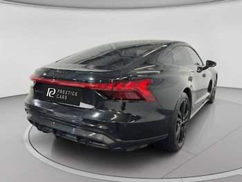 Used Audi e-tron GT 2022 for sale - 78351110: Photo