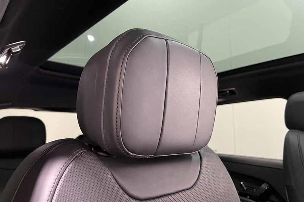 Used Land Rover Range Rover Sport 2024 for sale - 77689009: Photo 17