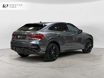 Used Audi Q3 2022 for sale - 79462300: Photo