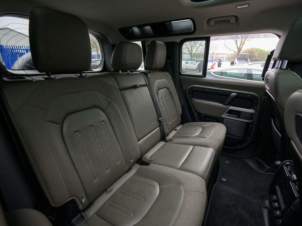 Used Land Rover Defender 2020 for sale - 77689012: Photo 8