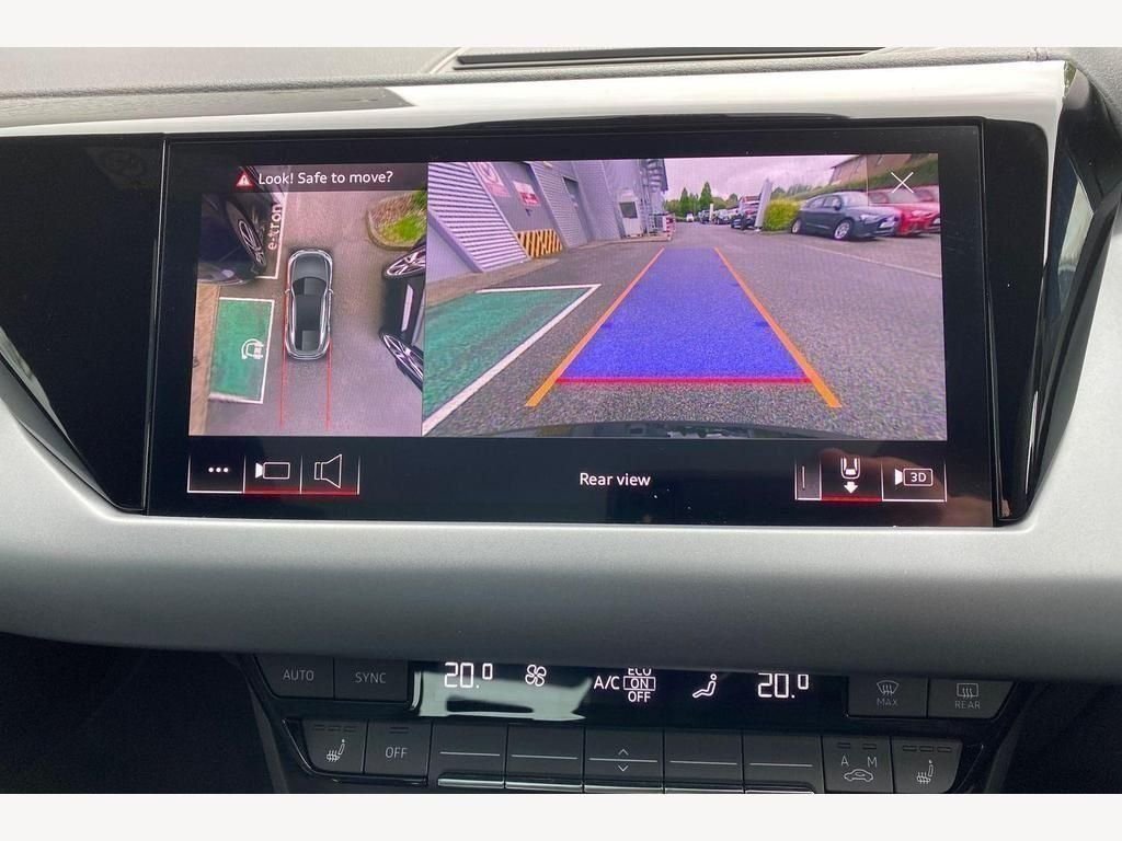 Used Audi e-tron GT 2022 for sale - 78200451: Photo 8