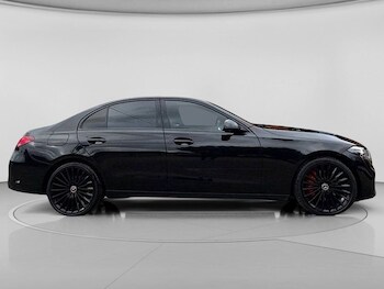 Used Mercedes-Benz C Class 2023 for sale - 77692570: Photo