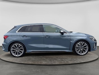 Used Audi RS3 2023 for sale - 79345960: Photo