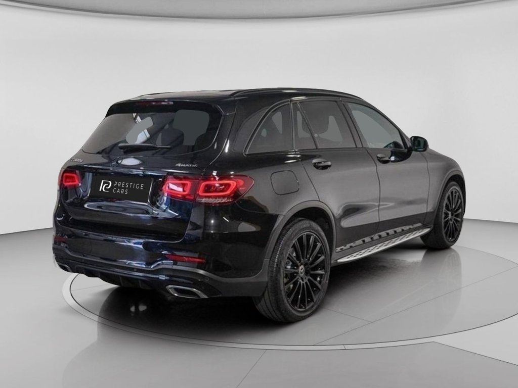 Used Mercedes-Benz GLC 2020 for sale - 77748419: Photo 2