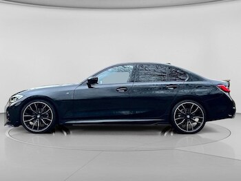 Used BMW 3 Series 2021 for sale - 77920510: Photo