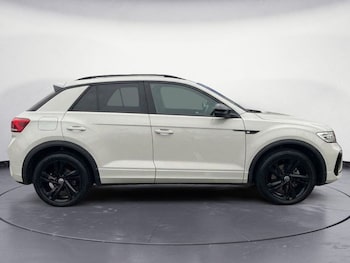 Used Volkswagen T-Roc 2023 for sale - 78908449: Photo