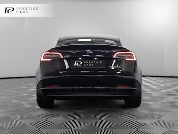 Used Tesla Model 3 2023 for sale - 79178440: Photo