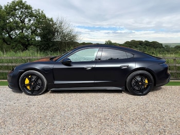 Used Porsche Taycan 2023 for sale - 79385104: Photo