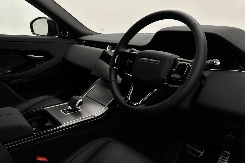 Used Land Rover Range Rover Evoque 2025 for sale - 77693646: Photo 4