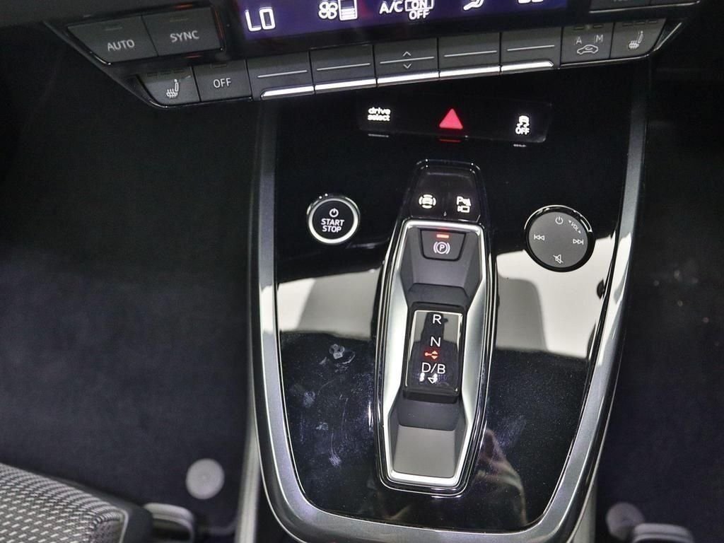 Used Audi Q4 e-tron 2023 for sale - 77725762: Photo 8