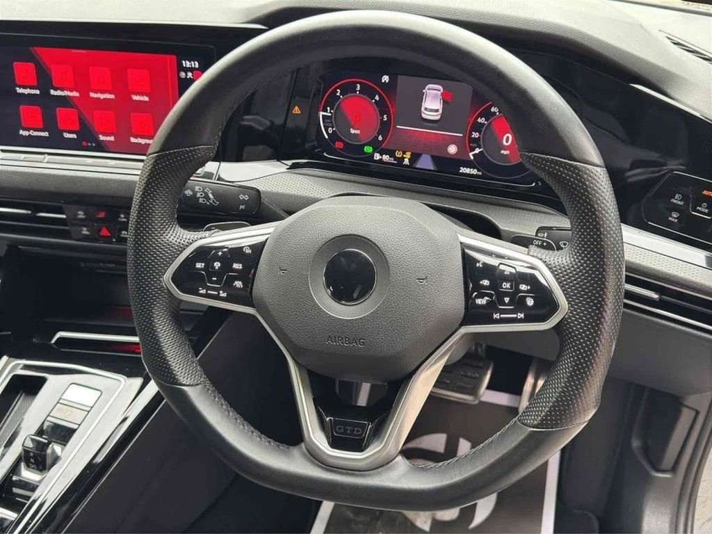 Used Volkswagen Golf 2023 for sale - 77720263: Photo 6