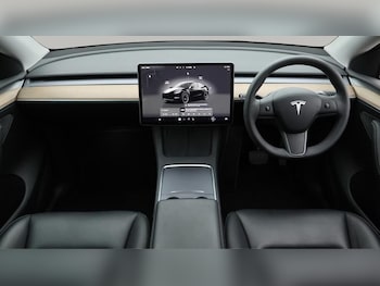 Used Tesla Model Y 2024 for sale - 78444929: Photo