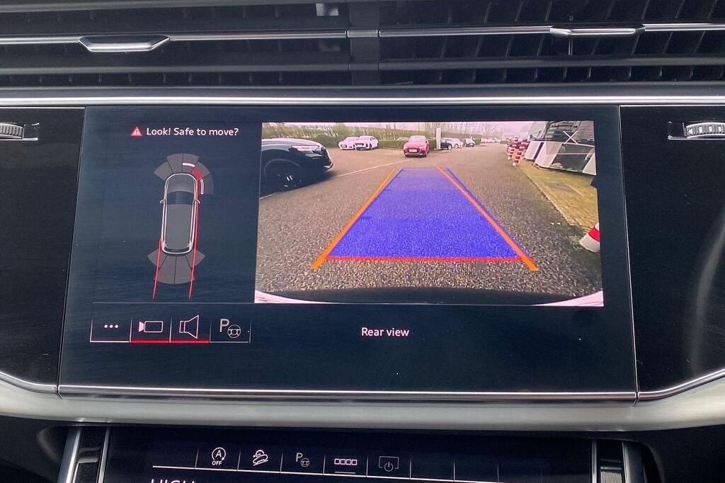 Used Audi Q7 2022 for sale - 78186786: Photo 9