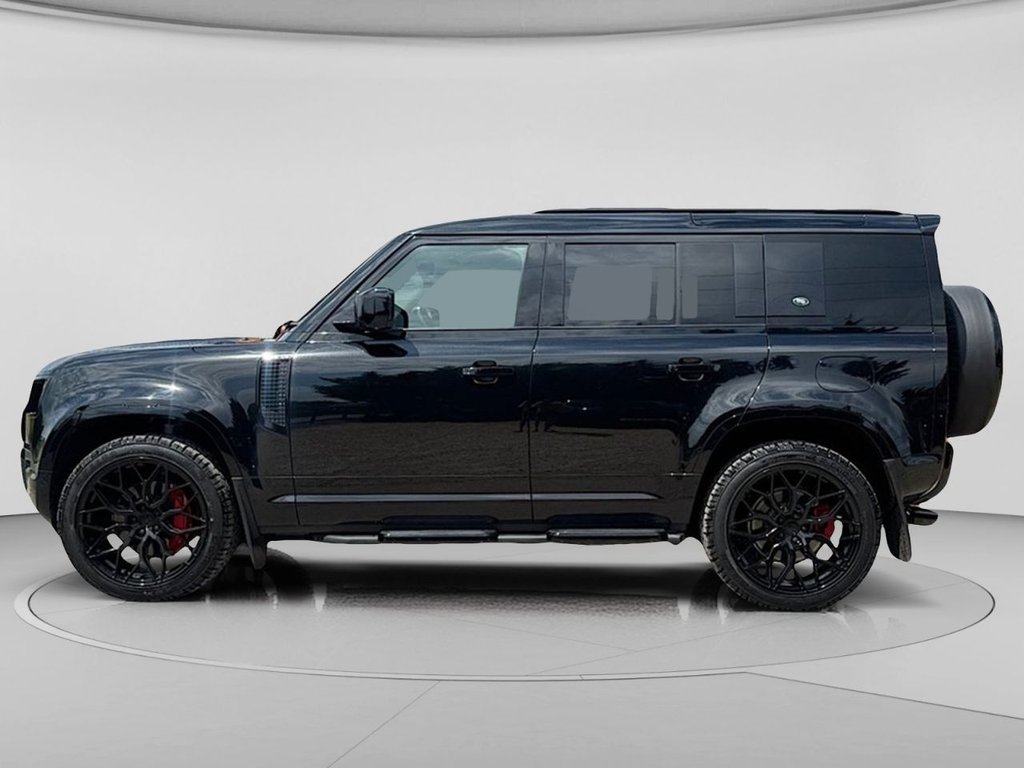 Used Land Rover Defender 2023 for sale - 78172358: Photo 4