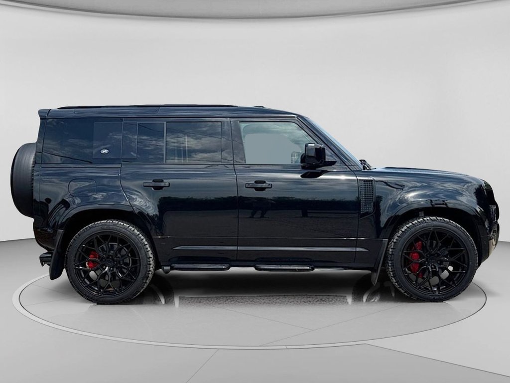 Used Land Rover Defender 2023 for sale - 78172358: Photo 5