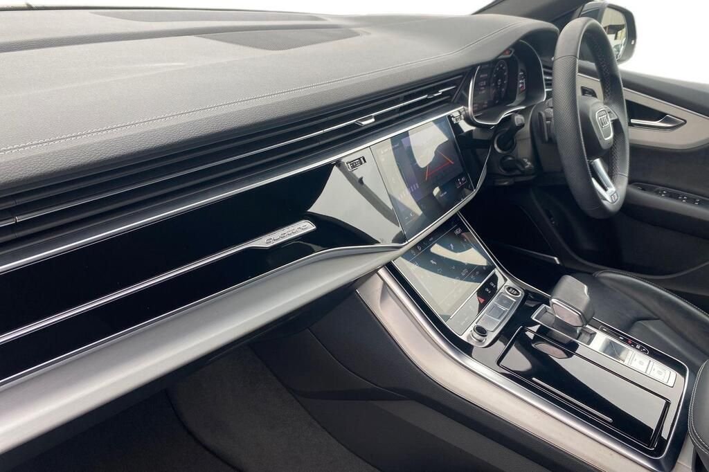 Used Audi Q8 2022 for sale - 78056511: Photo 11