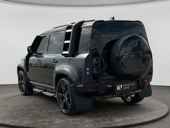Used Land Rover Defender 2024 for sale - 79462244: Photo
