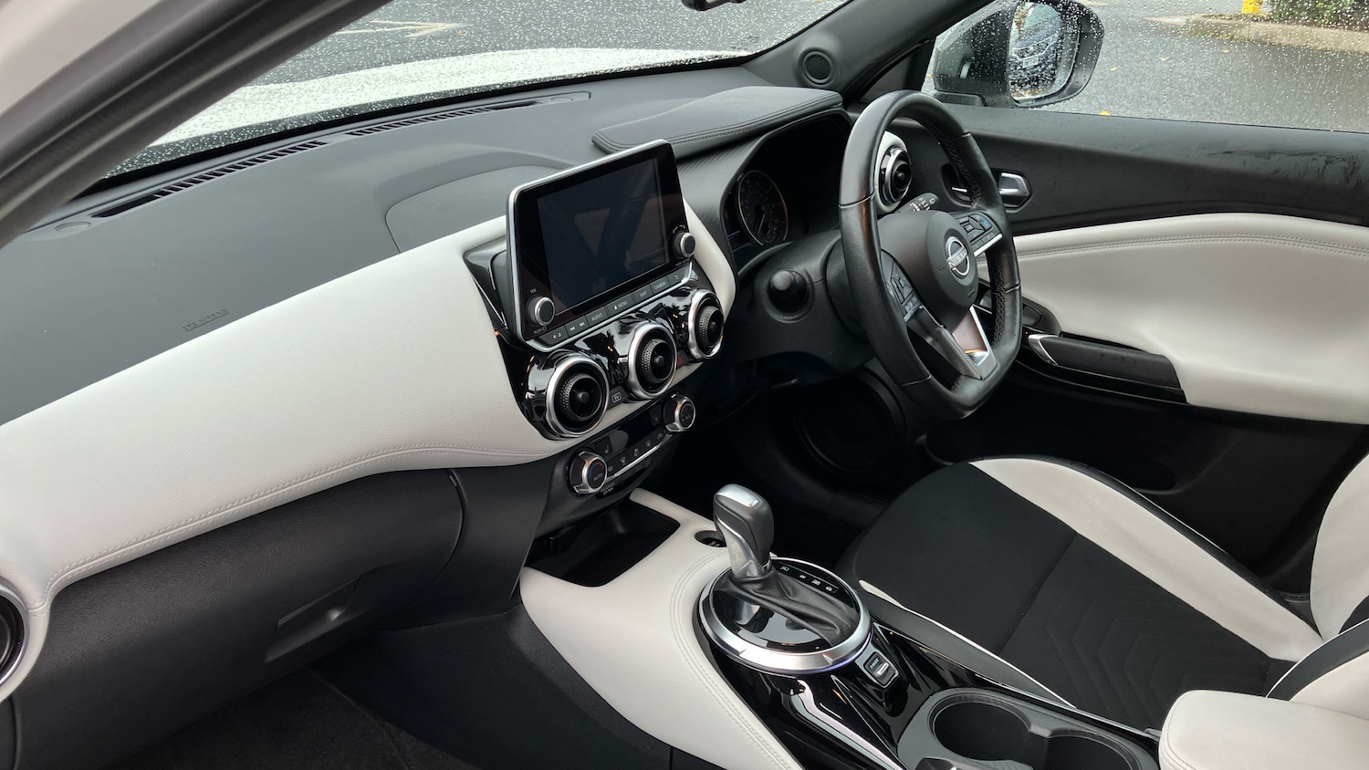 Used Nissan Juke 2023 for sale - 76355443: Photo 14