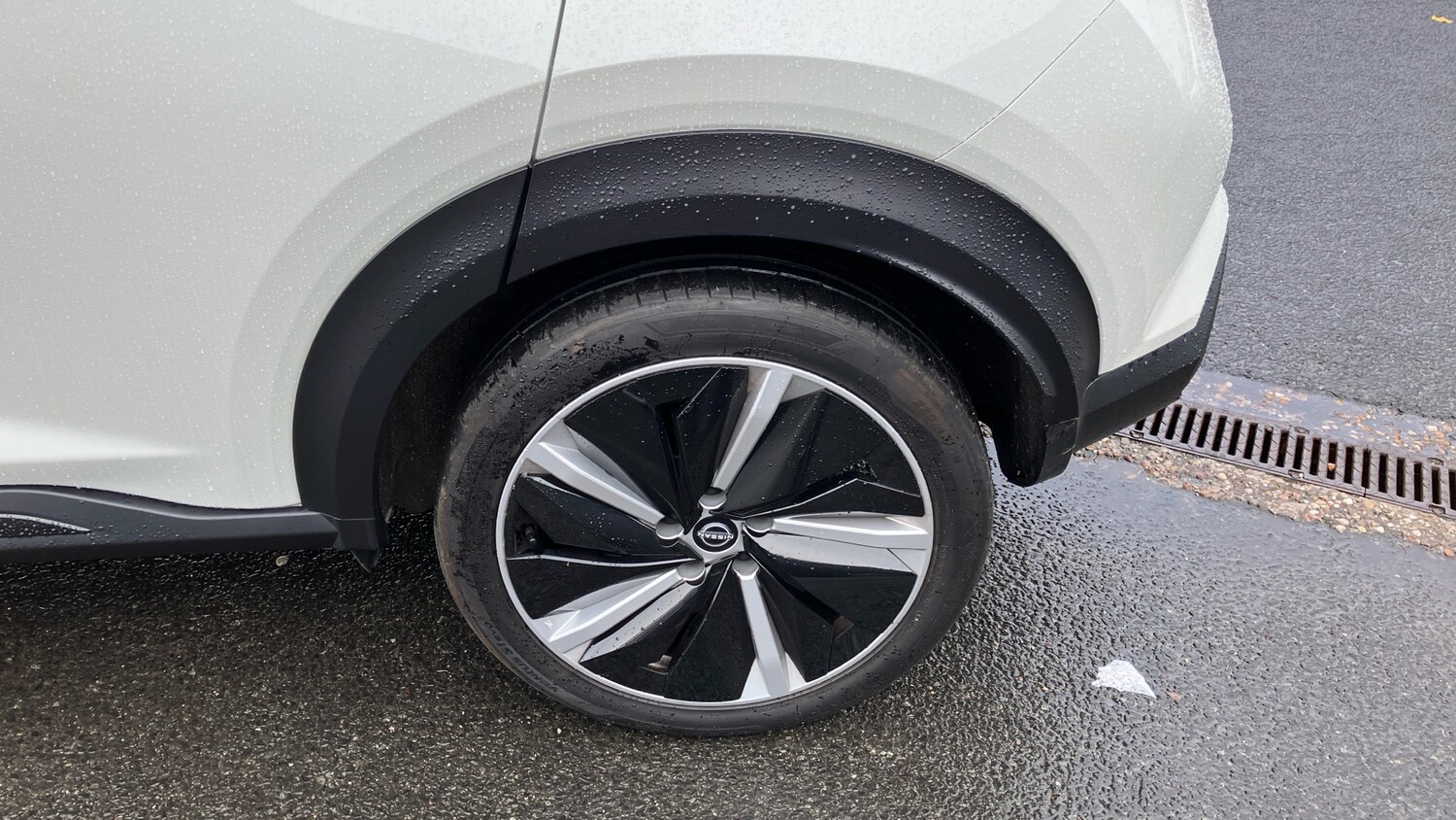 Used Nissan Juke 2023 for sale - 76355443: Photo 33