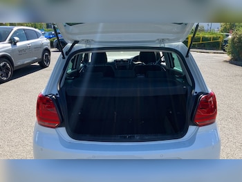 Used Volkswagen Polo 2017 for sale - 79206580: Photo