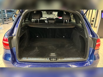Used Mercedes-Benz GLC 2019 for sale - 75627108: Photo