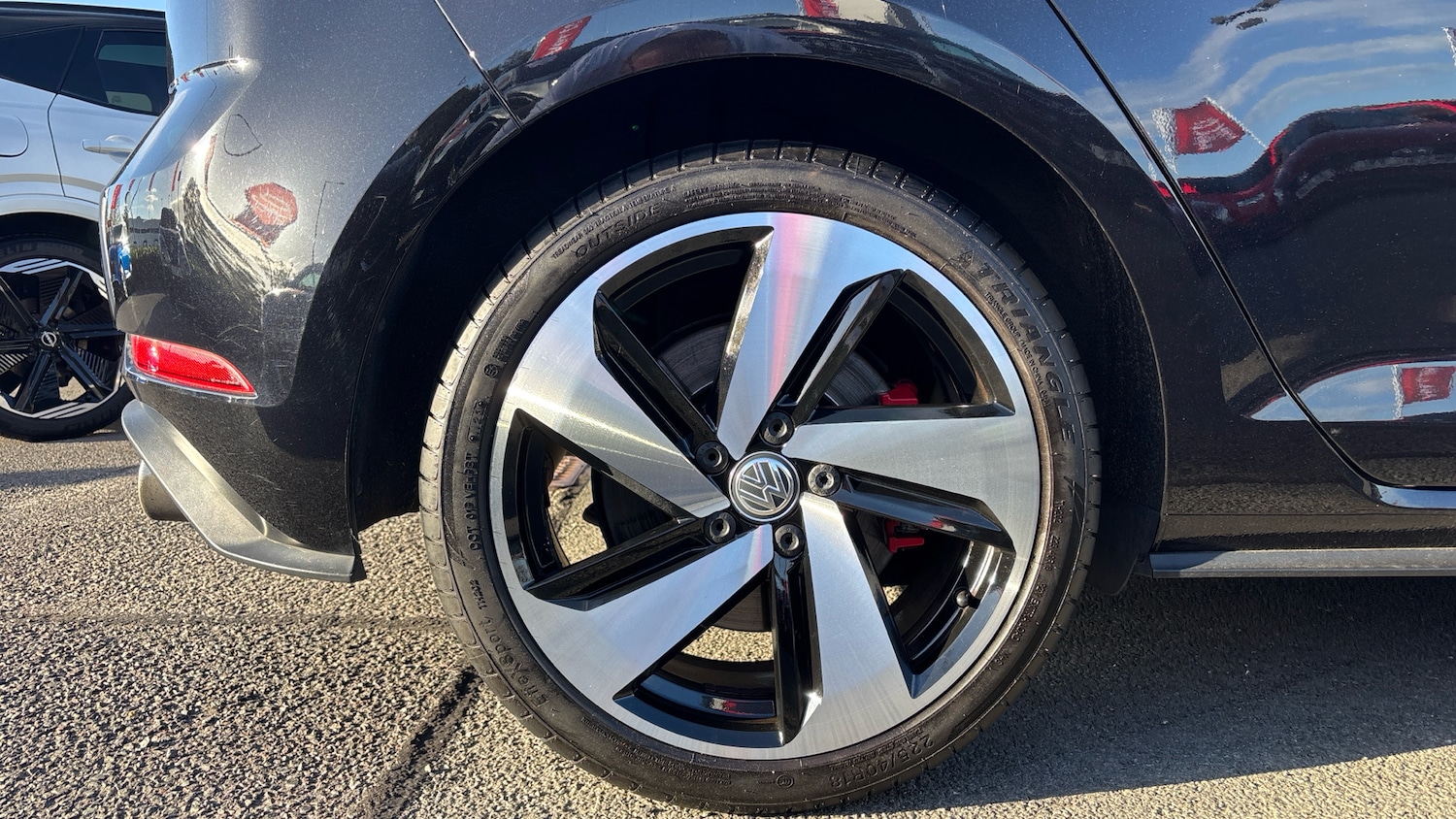 Used Volkswagen Golf 2019 for sale - 76477757: Photo 7