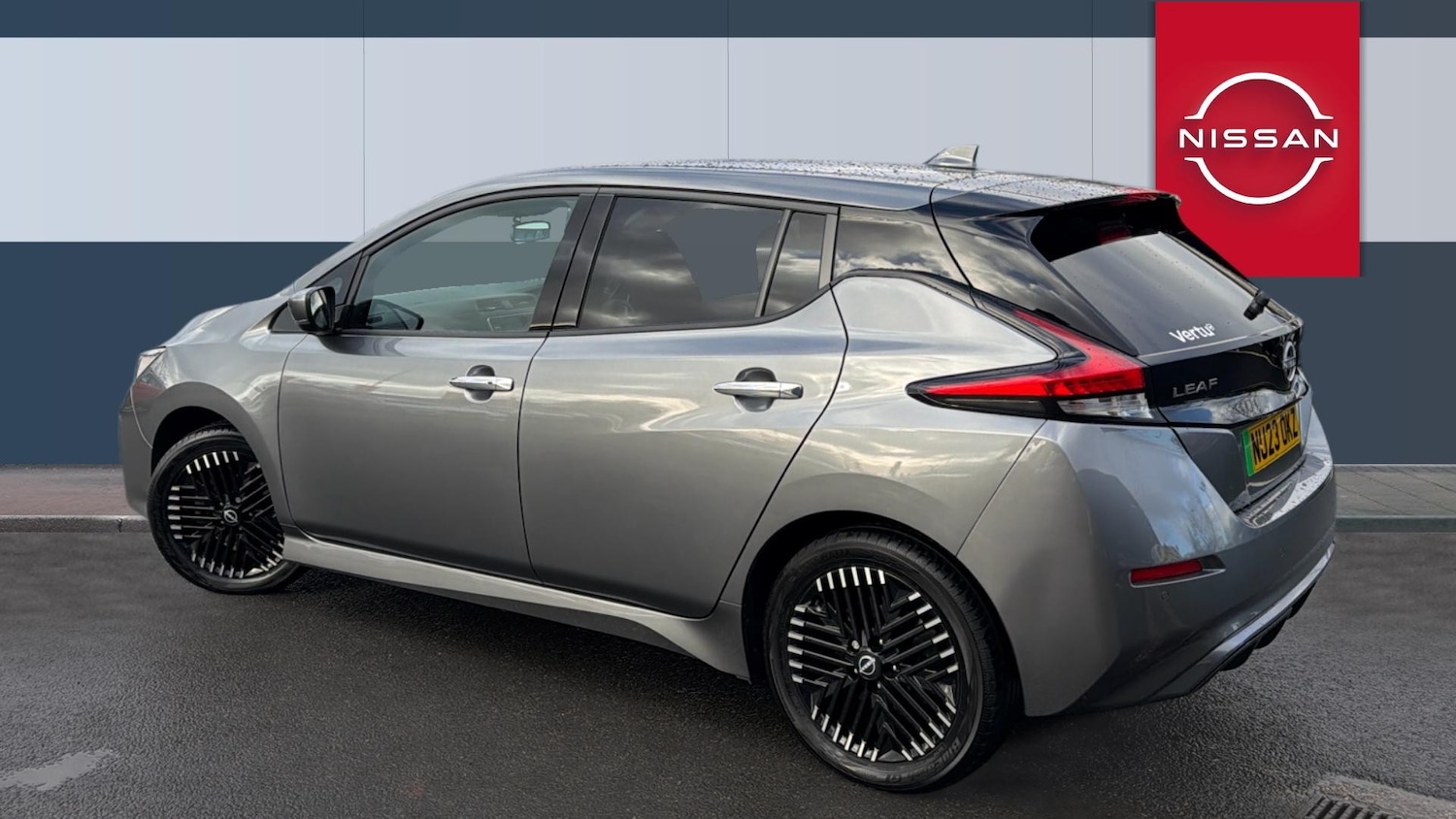 Used Nissan Leaf 2023 for sale - 77137510: Photo 2